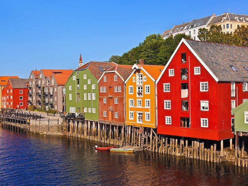 ساختمان های رنگی تروندهایم نروژ